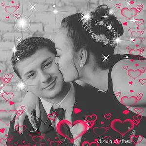 Meet your Posher, Kaya